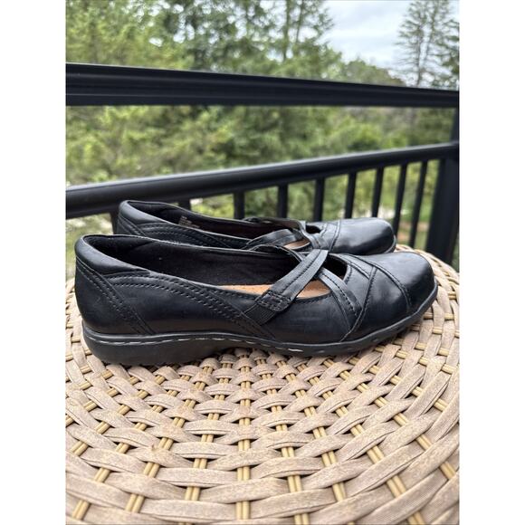 Cobb Hill by New Balance Mary Jane Black Leather 9.5 M Comfort slip on Flat - Picture 1 of 14